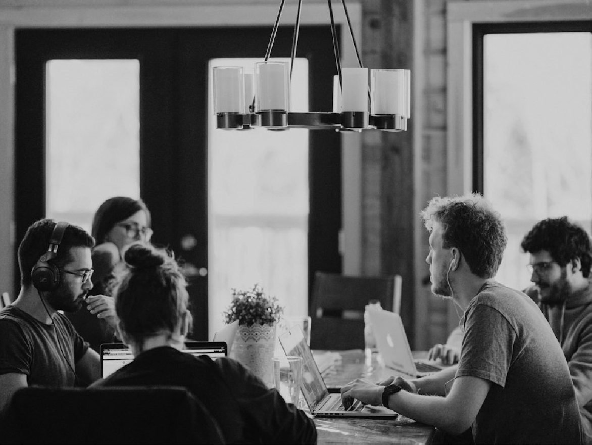 The Vayu Commerce account team at work